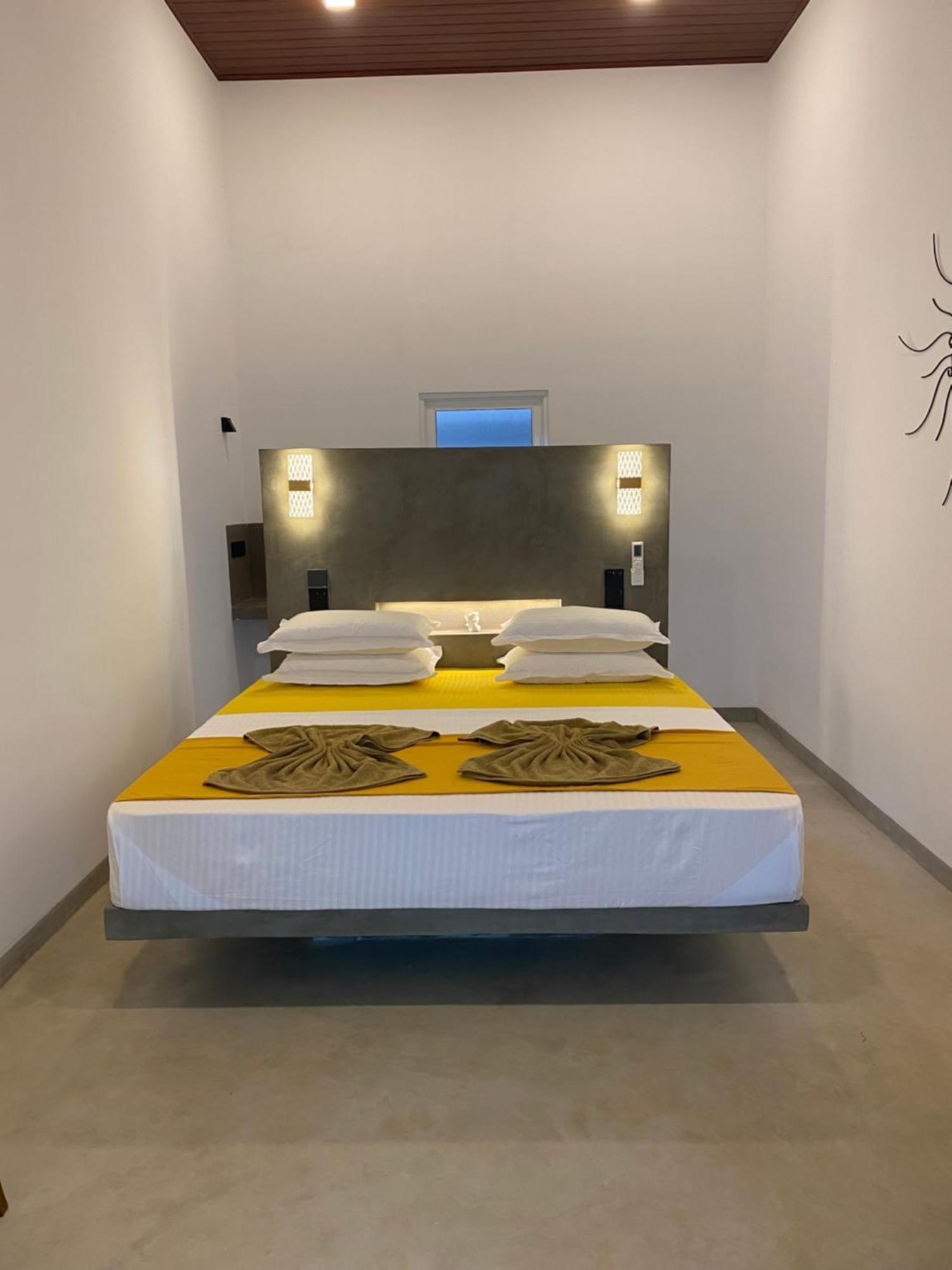 Thisu Villa Dikwella Exteriör bild
